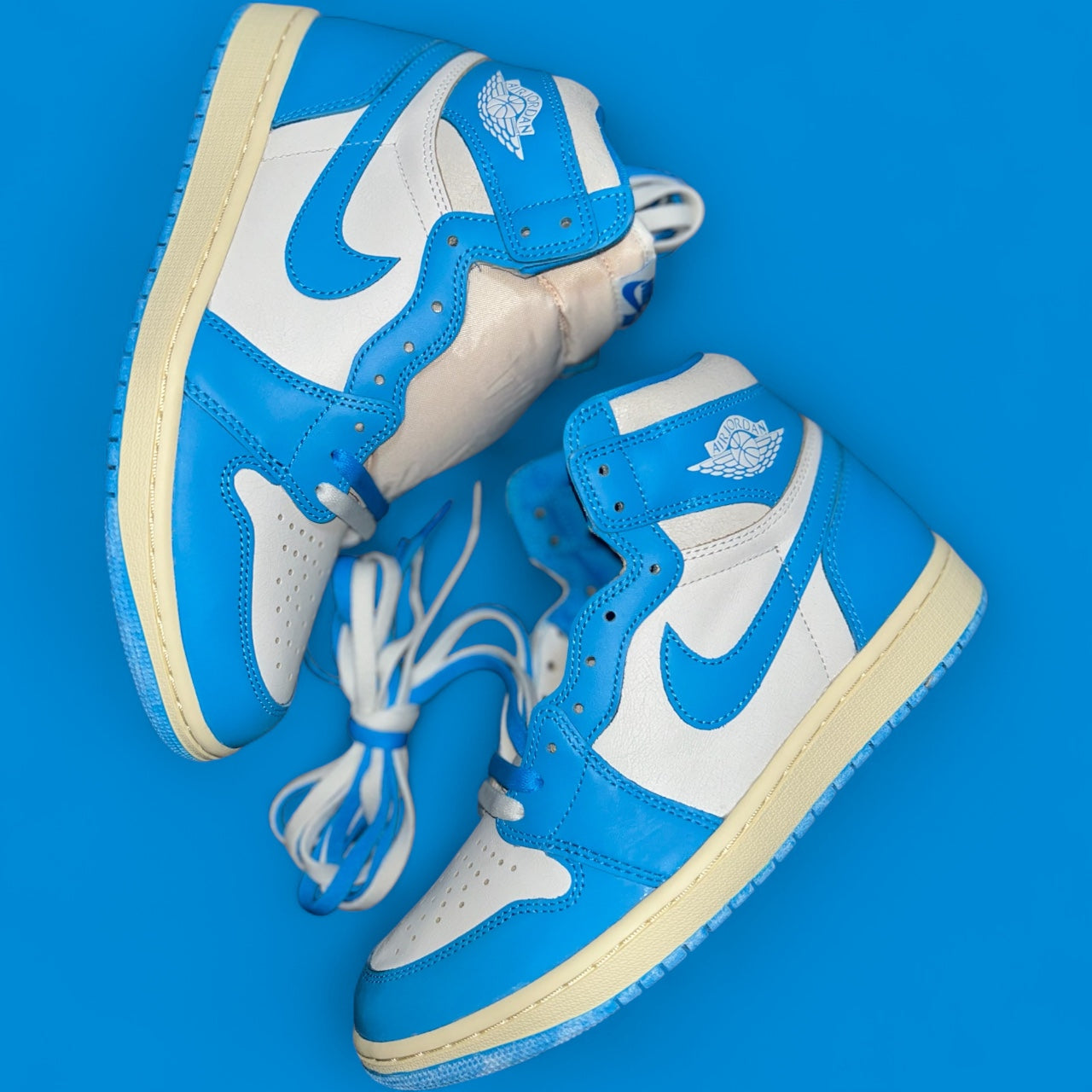 Air Jordan 1 Retro High OG 'UNC
Reimagined'