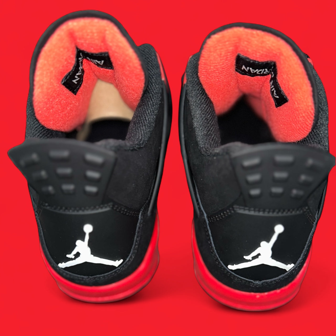 2022 Air Jordan 4 Retro 'Red Thunder'